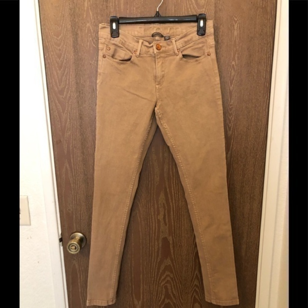 Jeans by Buffalo mustard women’s size 6